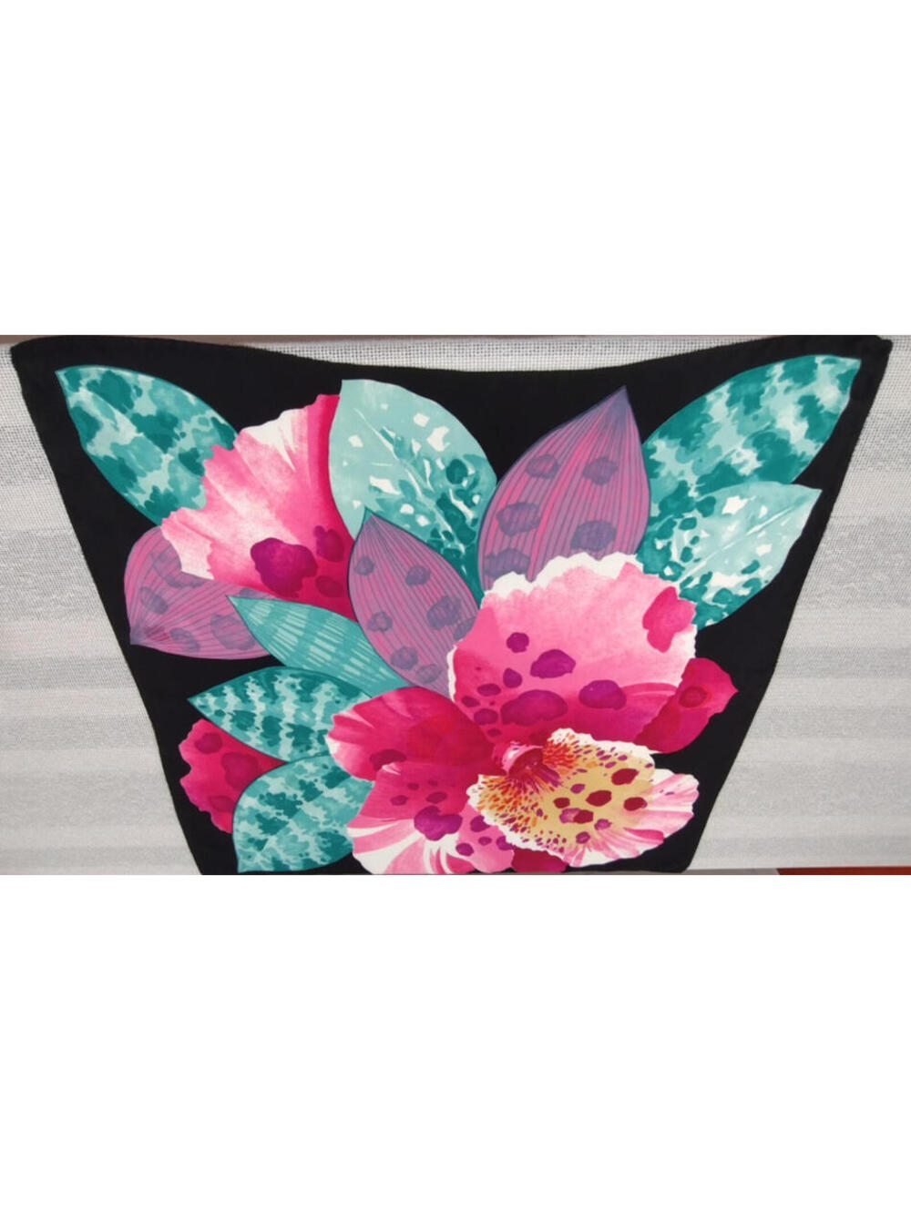 Vintage 1980s Neiman Marcus BIG MINT LEAFS Silk Scarf Fuchsia MADE IN ITALY Seta